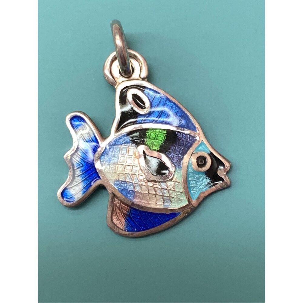 .925 Vintage Tropical Fish Sterling Silver Jewelry Charm #water #beach